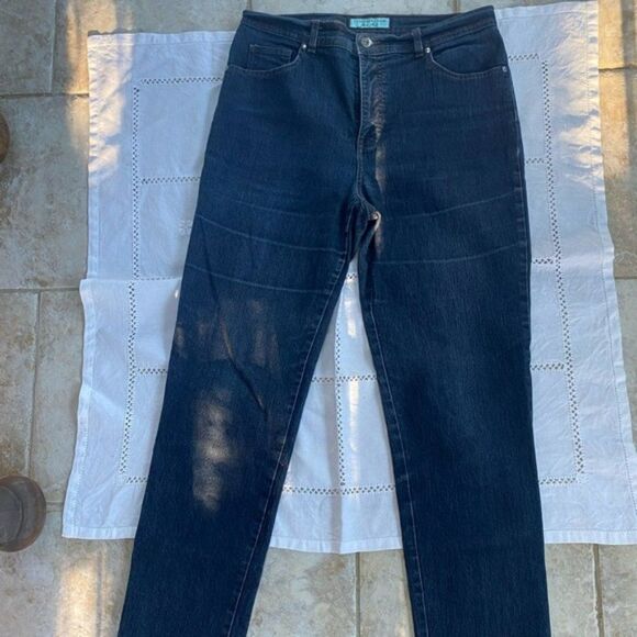 Charter Club Jeans / Denim - Picture 1 of 5